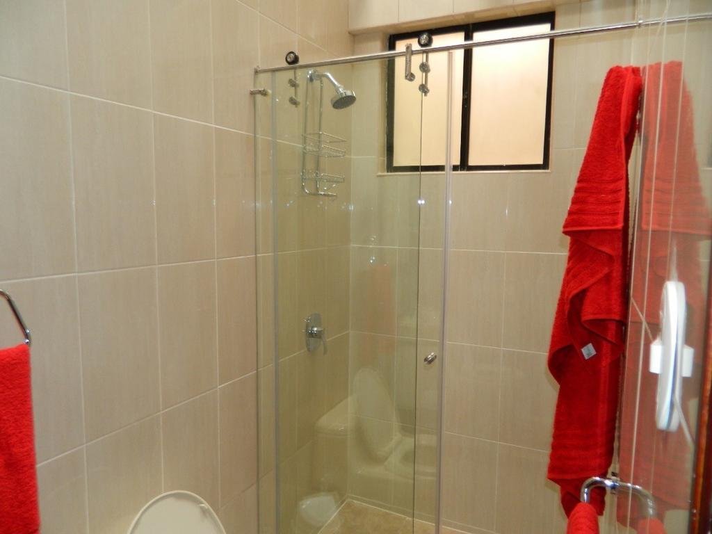 Itsahome Apartments - Torre Santos Кіто Номер фото